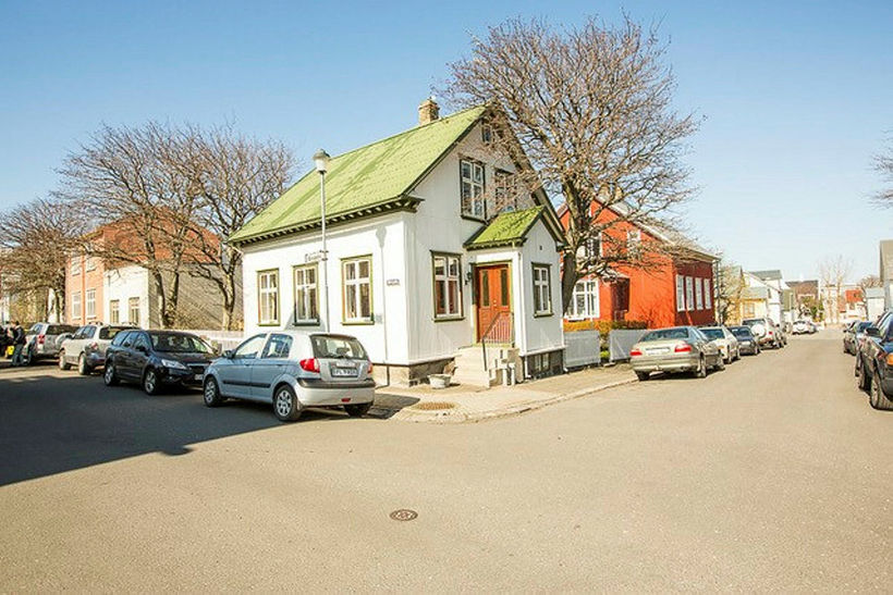 Charming Old House For Sale In Reykjavik Iceland Monitor