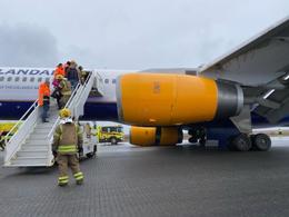 You can see how the aircraft rests on the right engine.
