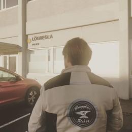 Guðbjartur á leið í skýrslutöku í morgun.