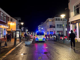 The police downtown where Laugavegur and Bankastræti meet. The attack was in a bar in Bankastræti.