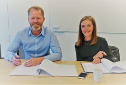 Björn Traustason, framkvæmdastjóri Bjargs, og Berta Gunnarsdóttir, framkvæmdastjóri Modulus.
