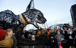 The yule cat before being lit.