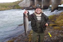 Rósa Thorarensen veiddi þennan flotta sjóbirting í Vola. Í vorveiðinni í maí er öllum fiski …