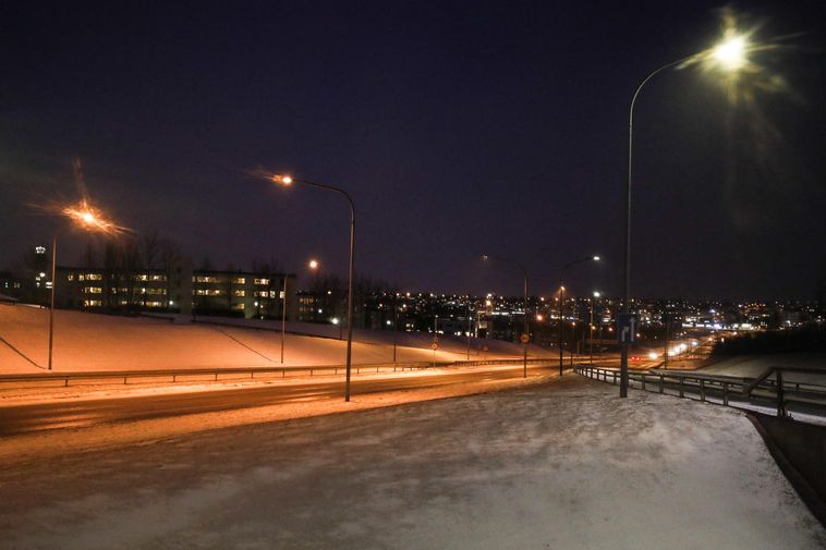 Reykjavík Streets Empty during Storm - Iceland Monitor