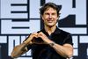 Tom Cruise heitur fyrir Shakiru