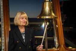 Guðbjörg Matthíasdóttir, aðaleigandi Ísfélagsins í Vestmannaeyjum, hringdi inn fyrstu viðskiptin þegar viðskipti með bréf félagsins …