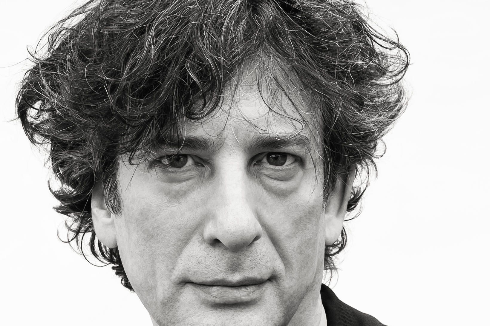 Neil Gaiman verður gestur á Iceland Noir bókmenntahátíðinni.