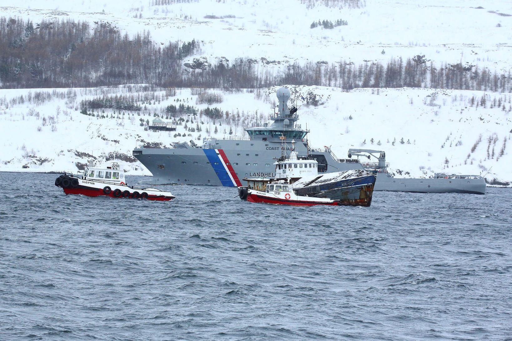 María Júlía wurde gestern zum Dock in Akureyri gebracht.