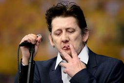 Shane MacGowan, söngvari The Pogues, var 65 ára þegar hann lést.