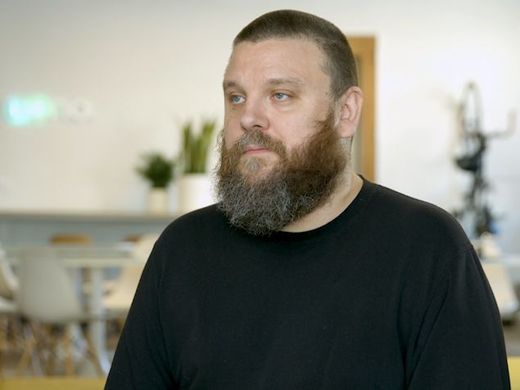 13 milljónir á ári í góð málefni