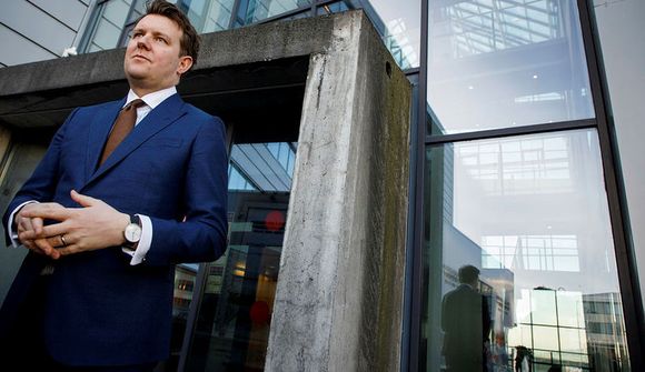 Fresta atkvæðagreiðslu eftir fund með stjórnvöldum