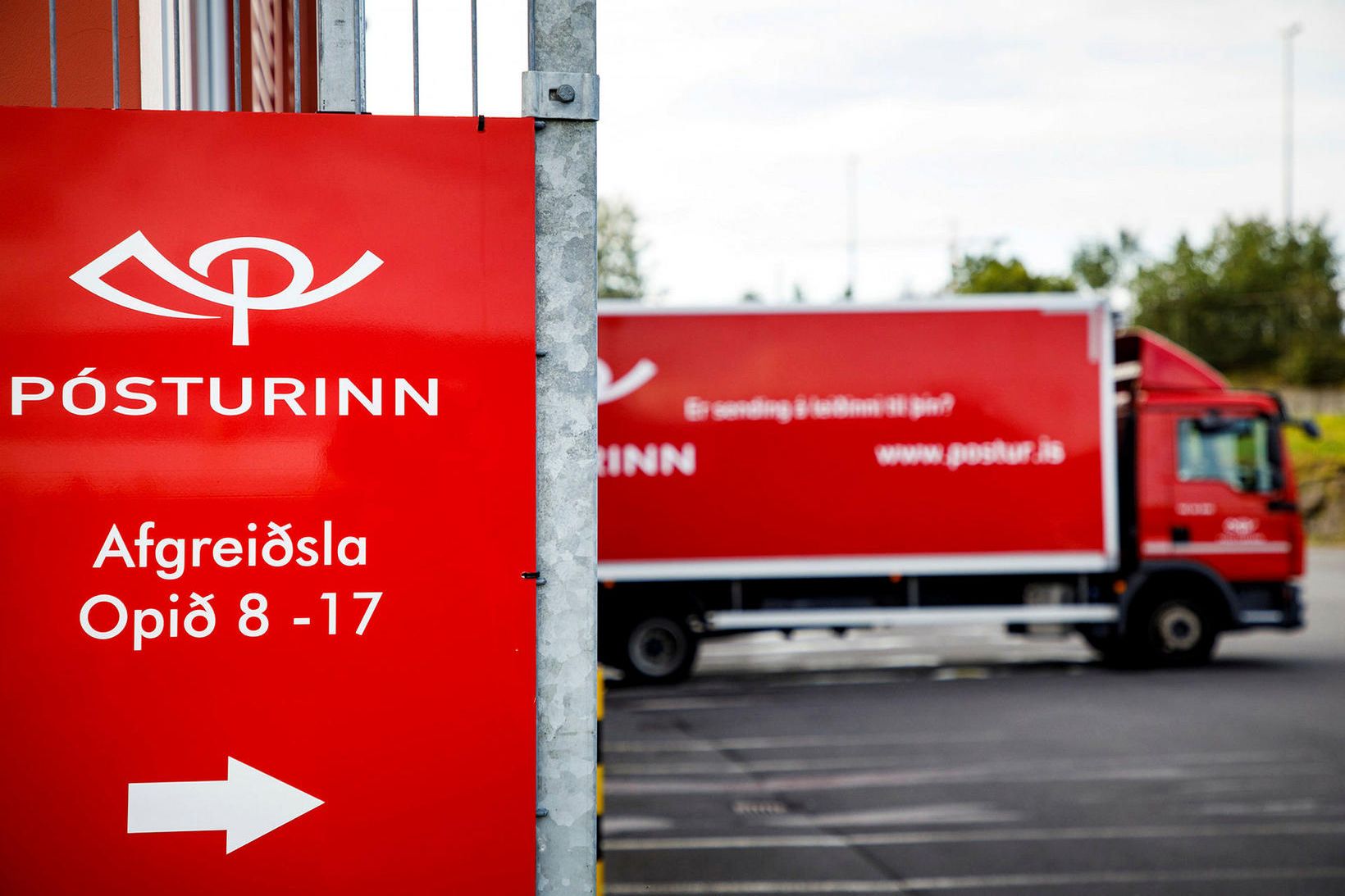 Jafnt og þétt hefur dregið úr magni bréfpósts á þessari …