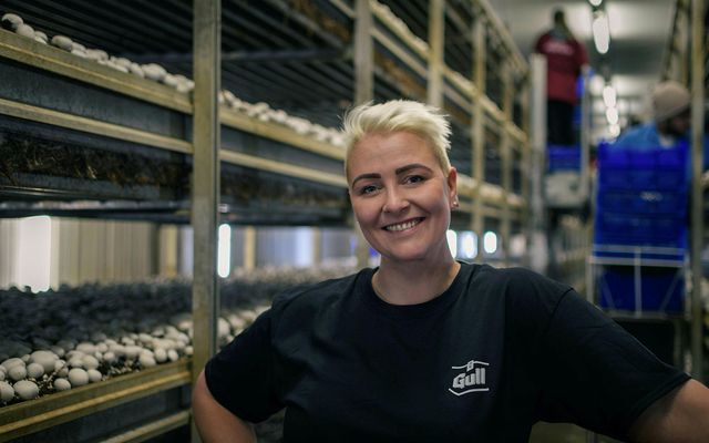 Ragnheiður Georgsdóttir gleðigjafi sem rekur Farmers Bistro í Flúðasveppum býður upp á vikumatseðilinn að þessu …