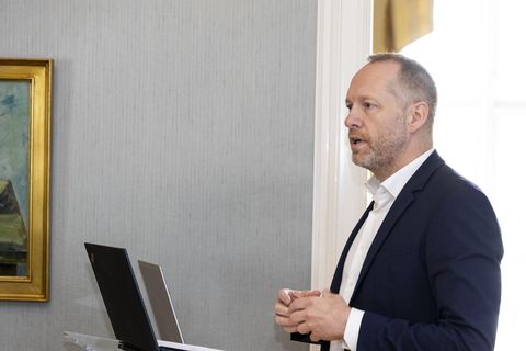 Guðmundur Ingi Guðbrandsson, félags- og vinnumarkaðsráðherra.