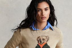 Bangsapeysa sem er glæsileg með sparibuxunum. Hún kostar 62.990 krónur og er frá Ralph Lauren. …