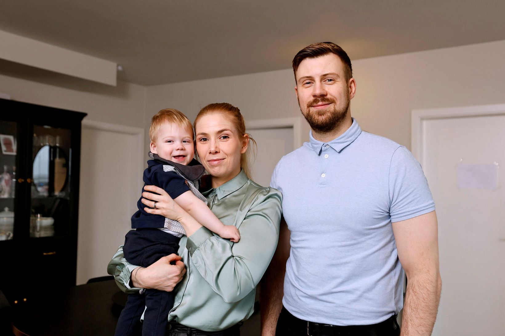 Kolbrún Tómasdóttir og Rúnar Örn Birgisson með soninn Rúrik Frey.