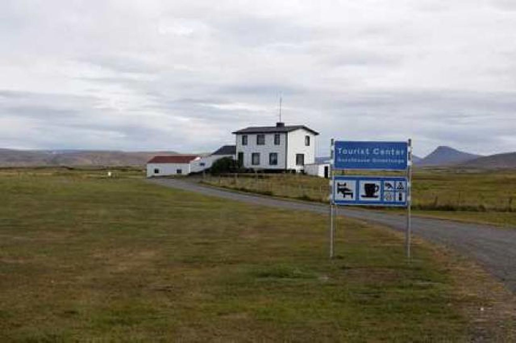 Grímsstaðir á Fjöllum. Nefnd sem innanríkisráðherra skipaði 2013 um endurskoðun …