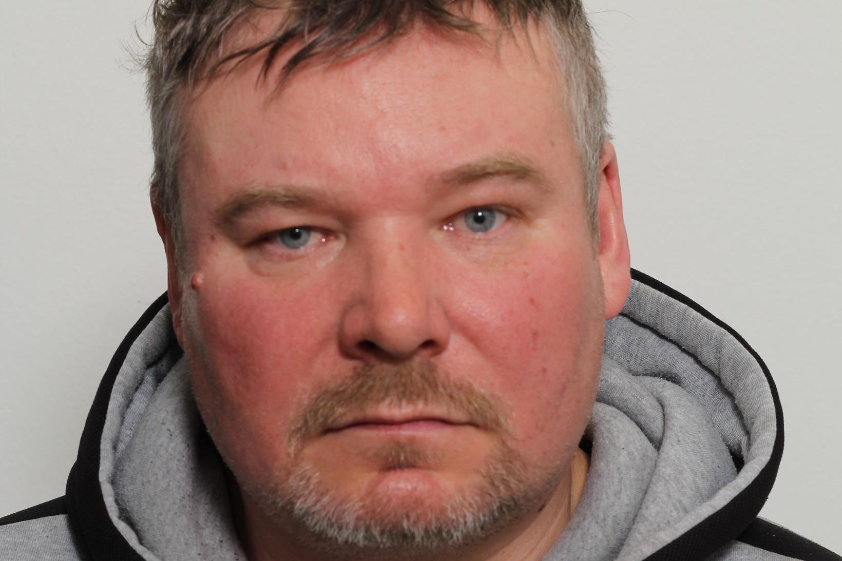 Lögreglan lýsir eftir Krzystof Dariusz Krzeminski.