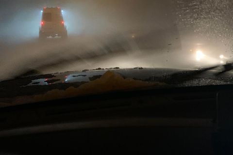 A number of cars were left behind last night by Pétursey.