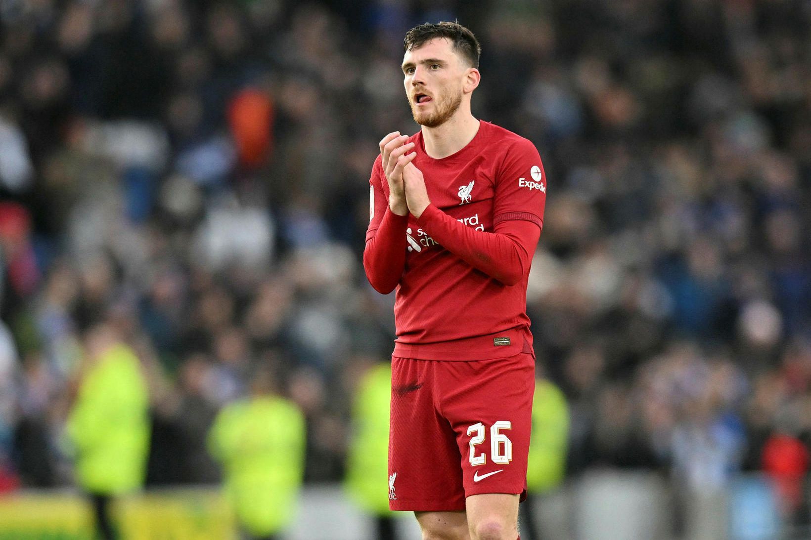 Andrew Robertson svekktur eftir leikinn í dag.
