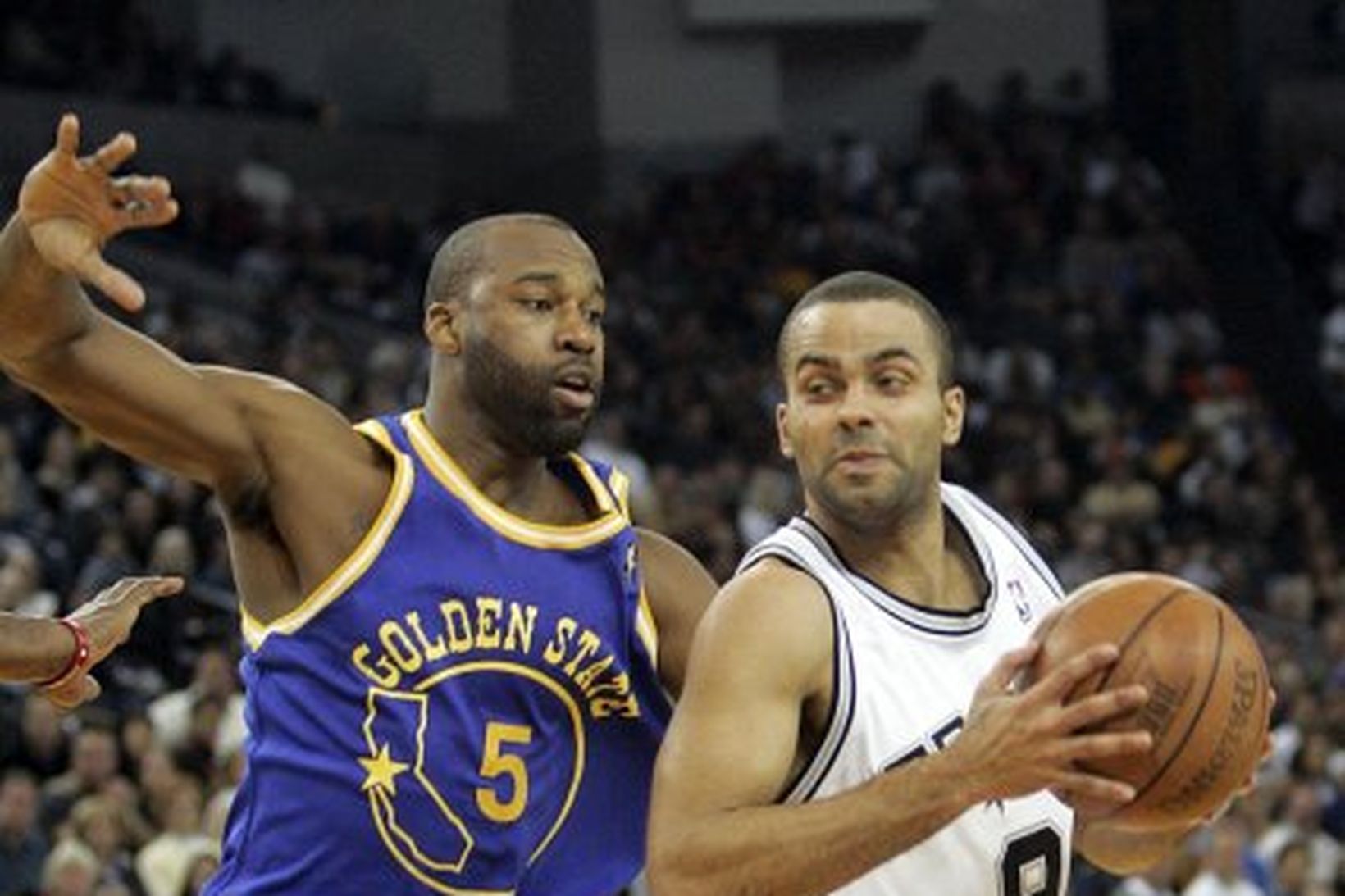 Tony Parker og Baron Davis.