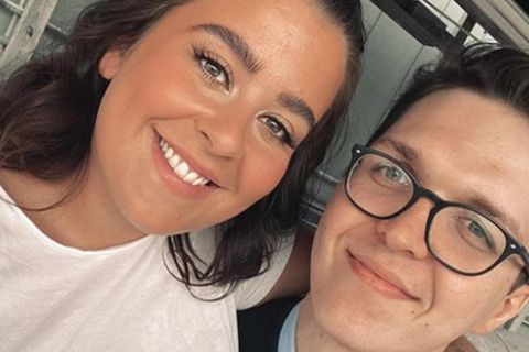 Fanney Dóra Veigarsdóttir og Aron Ólafsson eru trúlofuð.