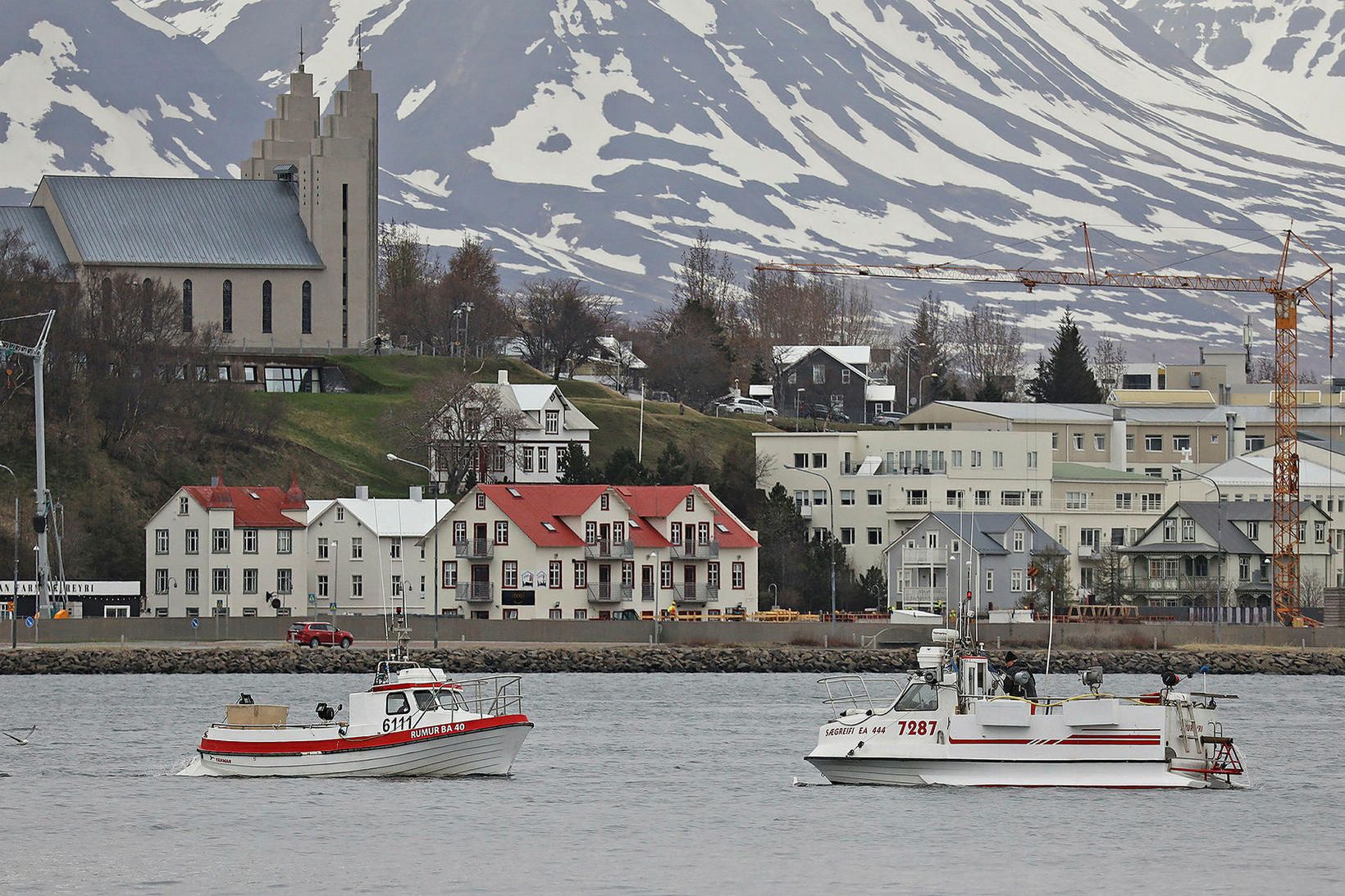 Fjöldi strandveiðibáta hefur tekið þátt í veiðum ársins. Ef tryggja …