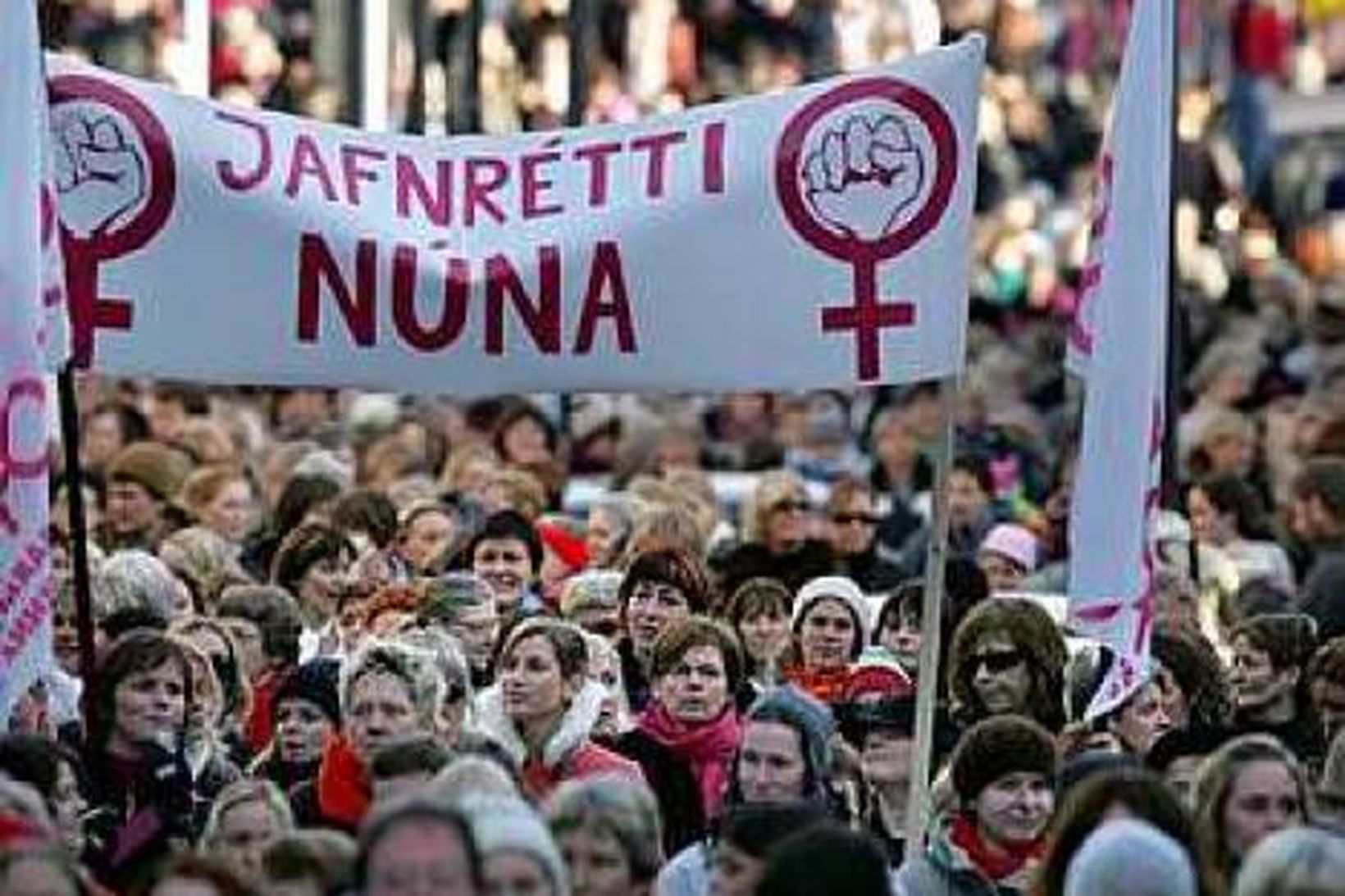Konur eru í miklum minnihluta æðstu stjórnenda 300 stærstu fyrirtækja …