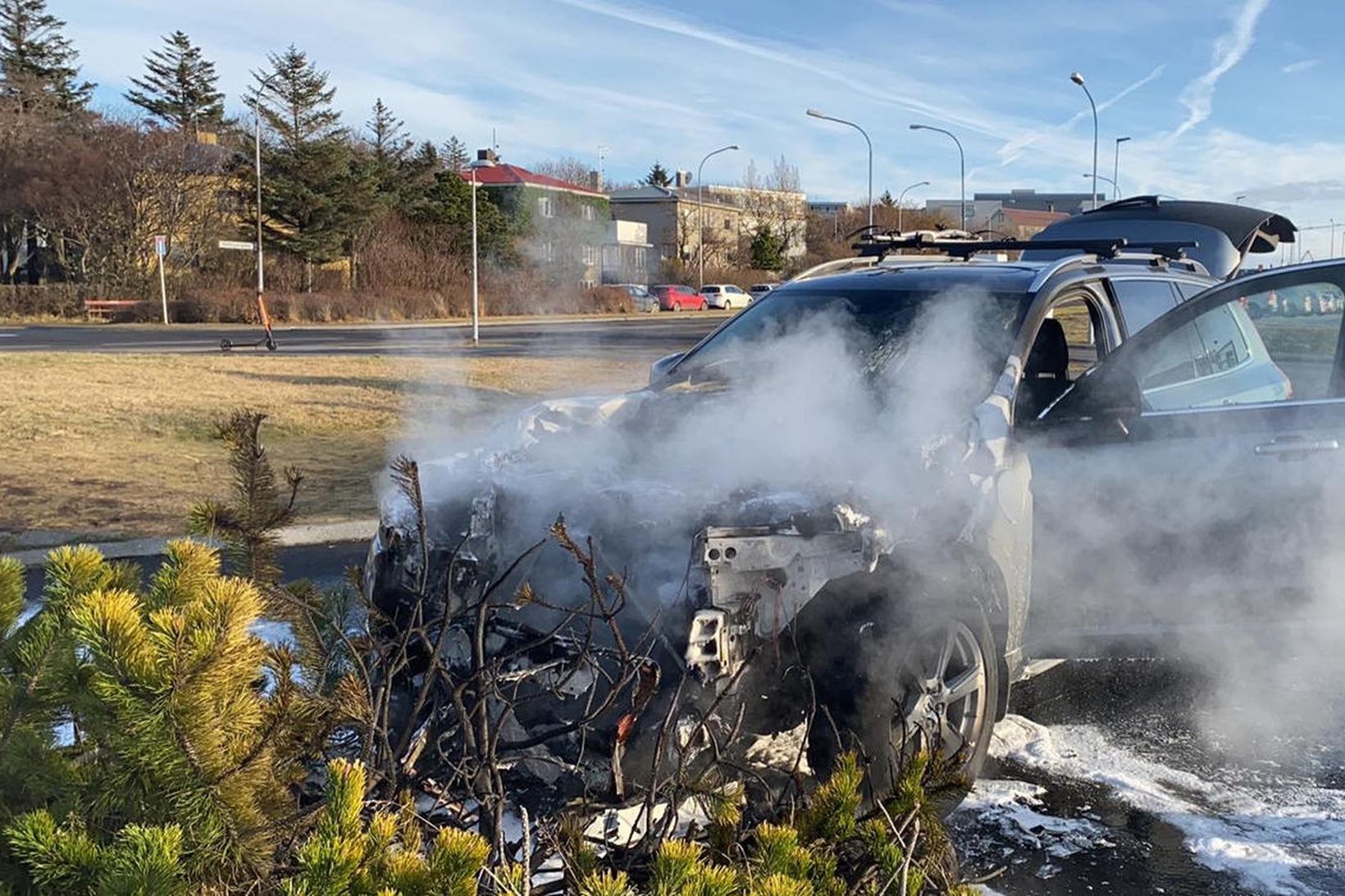 Vandasamt getur verið fyrir slökkvilið að fást við eld í …