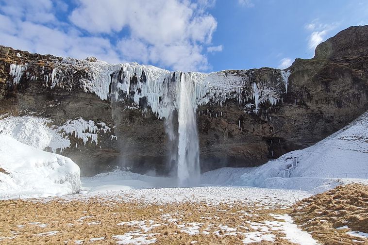 Seljalandsfoss.