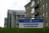 Endurskoða óvissustig sjúkrahússins á morgun