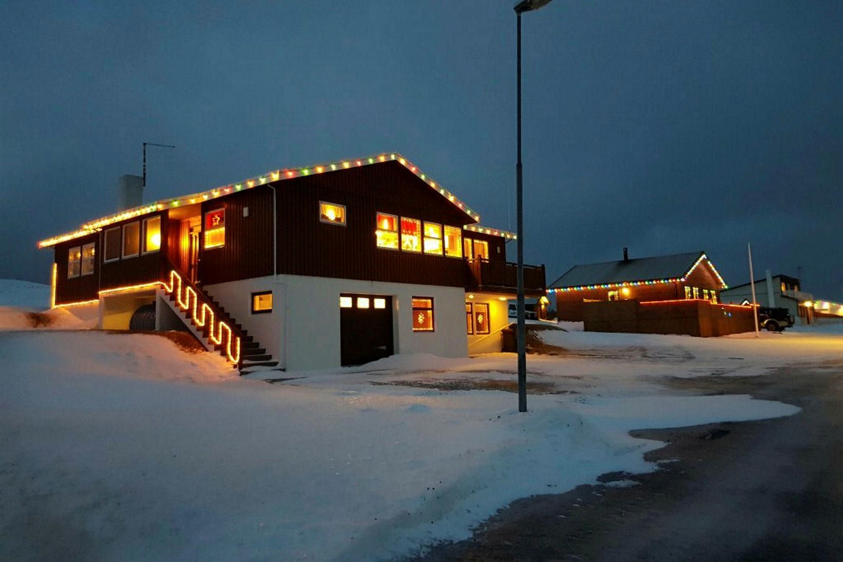Mikil jólastemning ríkir hjá Grímseyingum um þessar mundir en langflest …