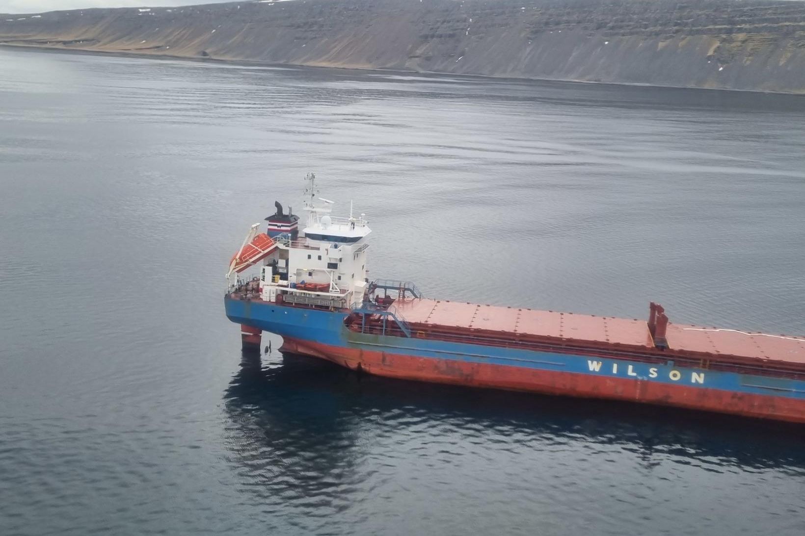 Wilson skaw strandaði á Húnaflóa.