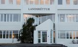 Í verðbólguaðgerðum ríkisstjórnarinnar felst lagabreyting um laun þjóðkjörinna fulltrúa og æðstu embættismanna ríkisins.