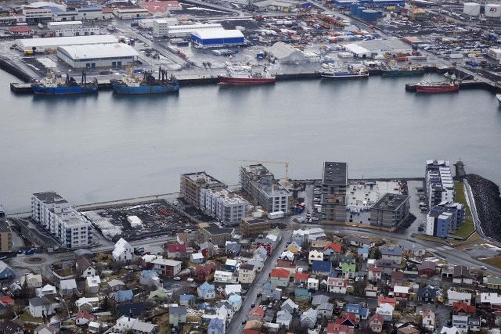 Horft yfir höfnina í Reykjavík.