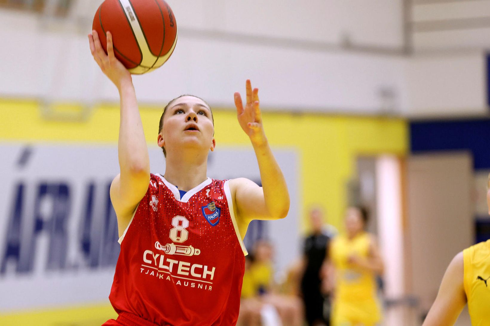 Tinna Guðrún Alexandersdóttir í leik með Haukum á tímabilinu.