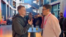 „Koma til Íslands og fallast í faðma“