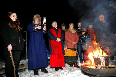 Members of Ásatrúarfélagið in Öskjuhlíð, Reykjavík, yesterday.