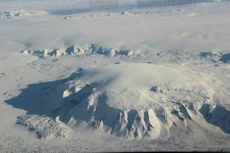 4.6 m earthquake under Langjökull