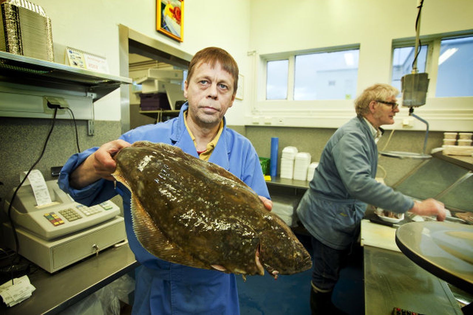 Þráinn Sigfússon, starfsmaður í fiskbúðinni Hafrúnu í Reykjavík
