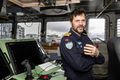 Í brúnni Norðmaðurinn Ole Torstein Sjo, yfirmaður flotans í leiðangrinum, um borð í hollenska skipinu HNLMS Schiedam í gær.